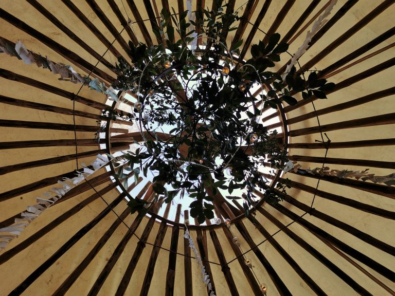 Woodland Dressing with White Bunting